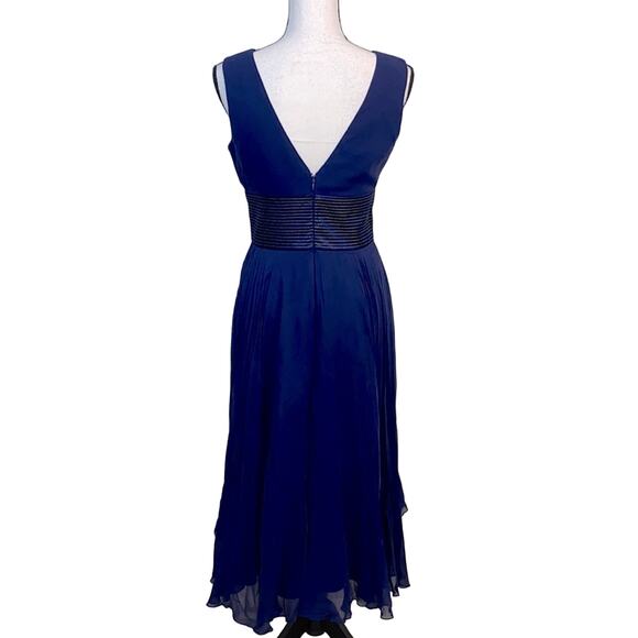 Max & Cleo Navy Silk Goddess Dress With Pleated Skirt Size 6 - Picture 2 of 10